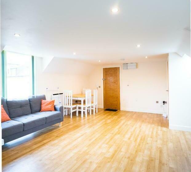 Cosy Apartment   14 Charlotte House