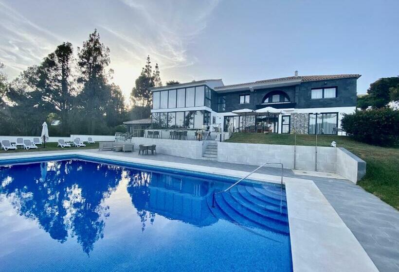 בית מלון כפרי El Chaparral