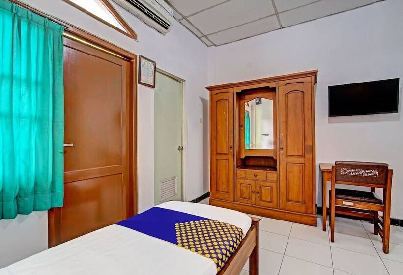 Hotell Spot On 91471 Syariah Wisma Uin Walisongo