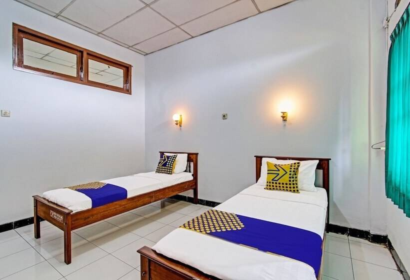 Hotell Spot On 91471 Syariah Wisma Uin Walisongo