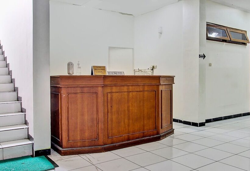 Hotell Spot On 91471 Syariah Wisma Uin Walisongo