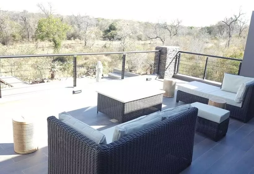 Kruger National Elephant Point Lodge