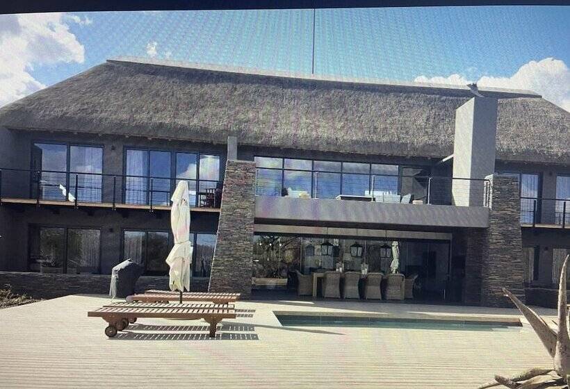 Kruger National Elephant Point Lodge