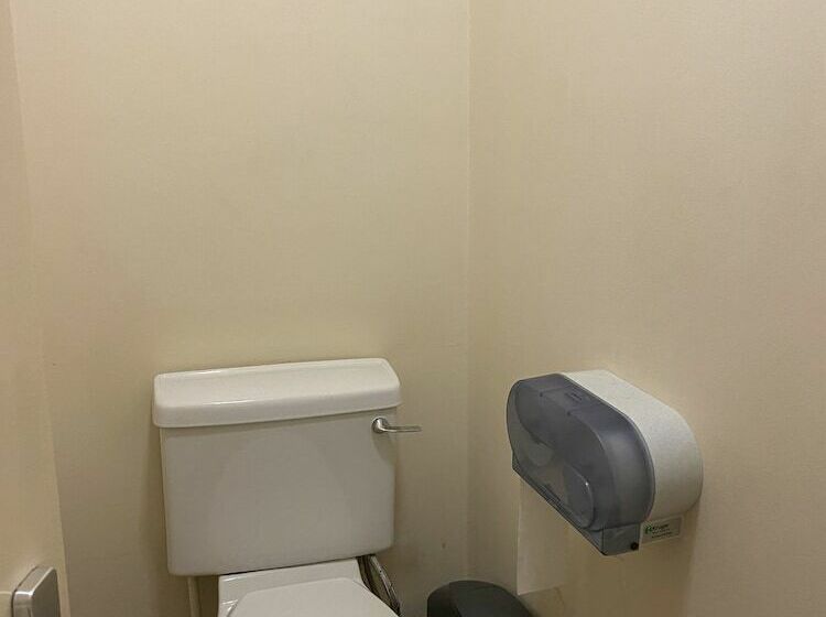 بنسيون Rooms For Students Only Cricklewood Lane