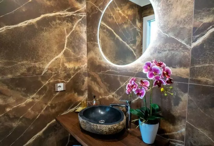 پانسیون Luxury Cecilia Via Antonio Del Re 9 Tivoli