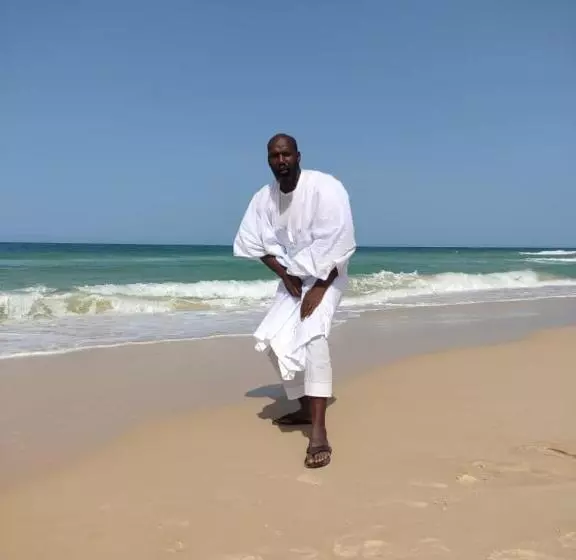 پانسیون Transit