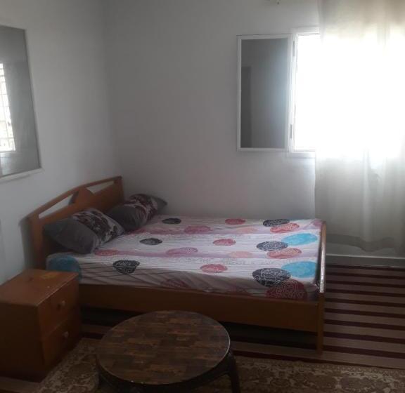 پانسیون Transit