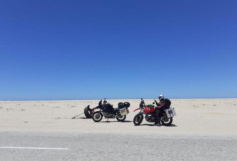 پانسیون Transit