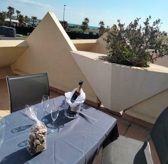 Naturisme Appartement Heliopolis Face à La Plage Avec Vue Mer