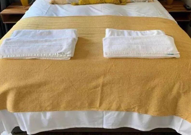 ベッドアンドブレックファースト Victorian Tap