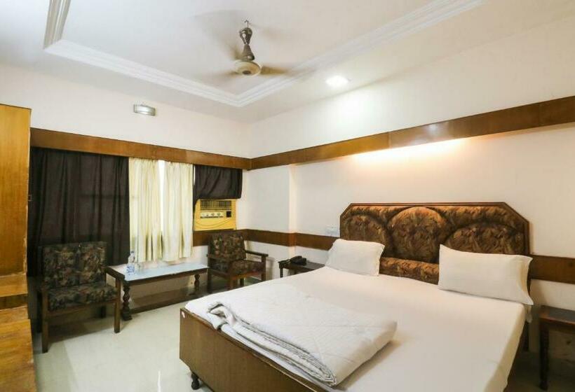 Hotel Natraj