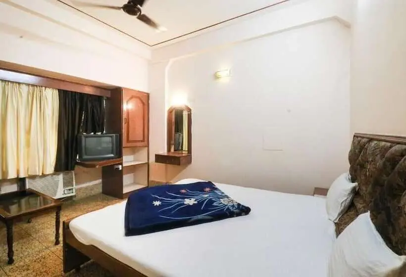 Hotel Natraj