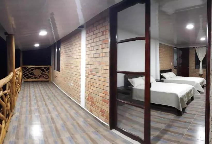 ペンション Casa Hotel Villa Lorena