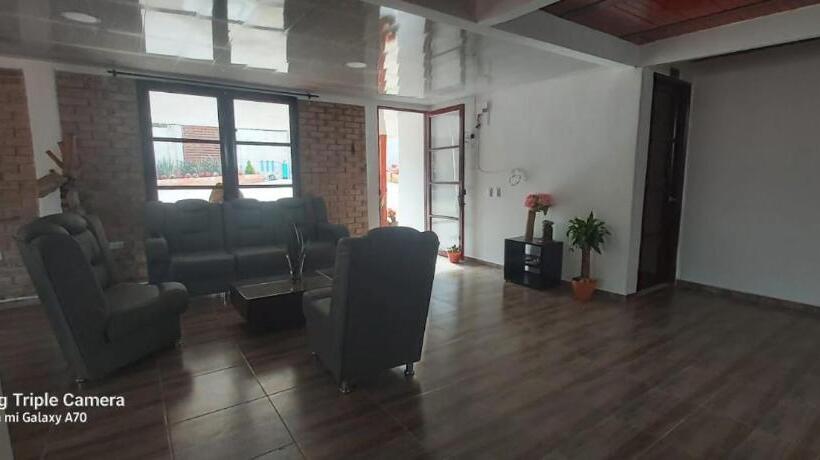 Pension Casa Hotel Villa Lorena