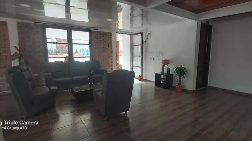 ペンション Casa Hotel Villa Lorena