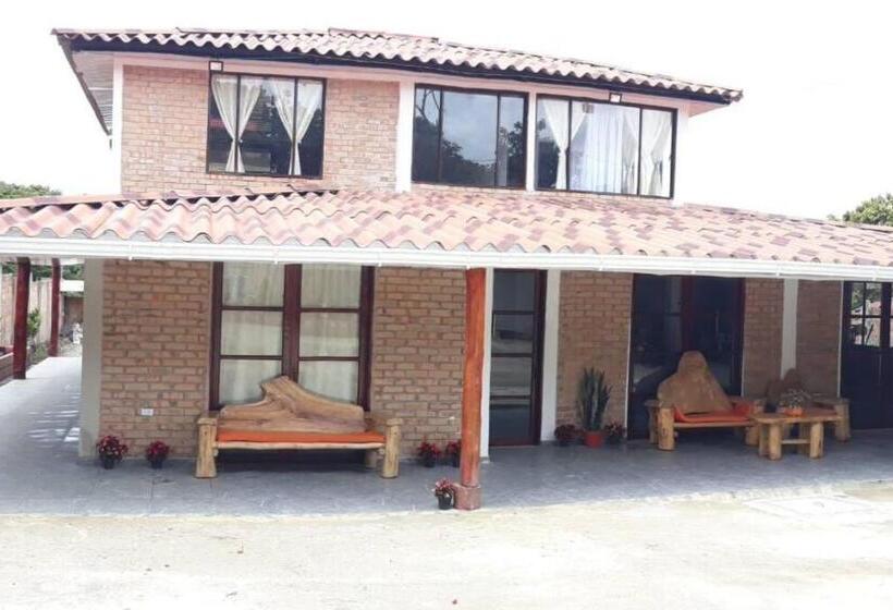 Pension Casa Hotel Villa Lorena