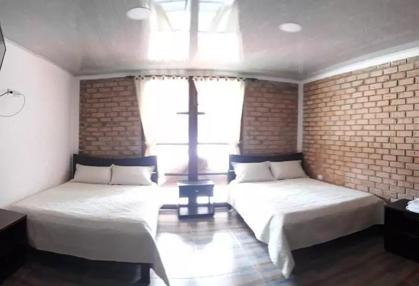 ペンション Casa Hotel Villa Lorena