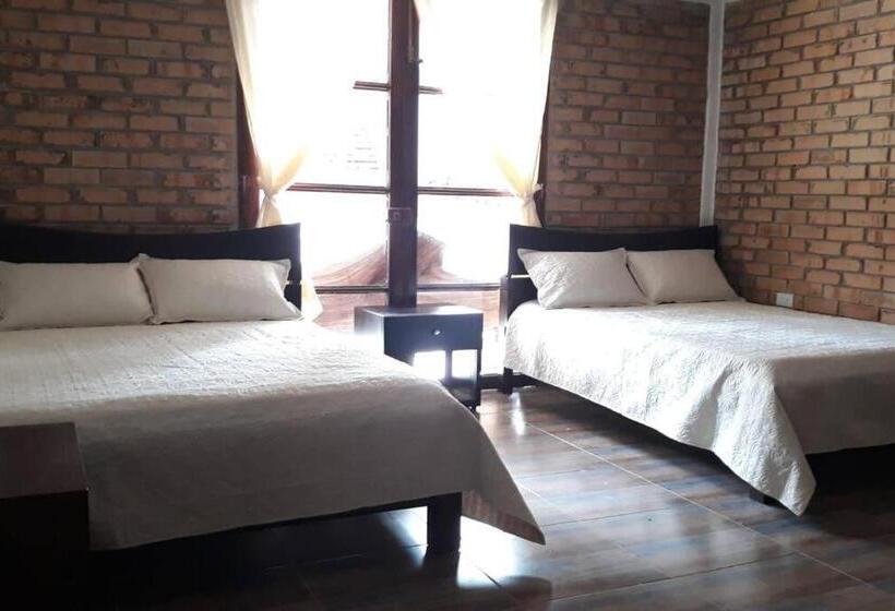 Pension Casa Hotel Villa Lorena