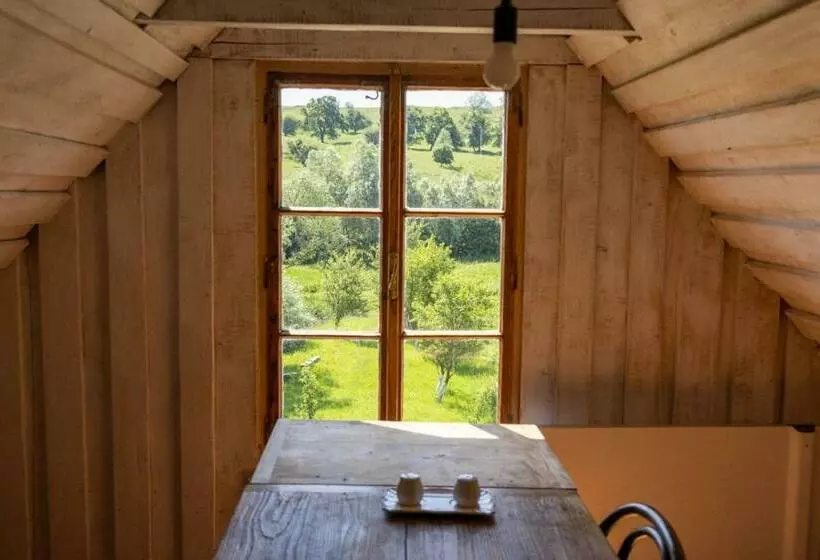 ペンション Critz Cross