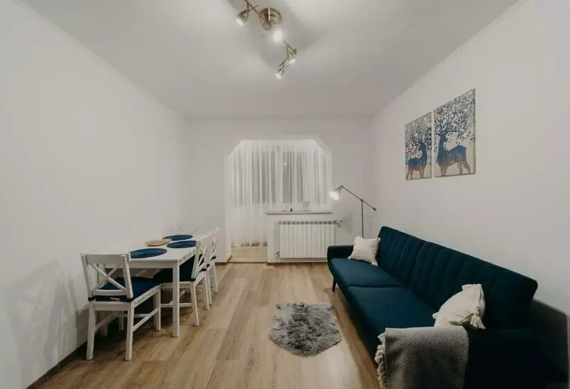 Apartamentul Albastru
