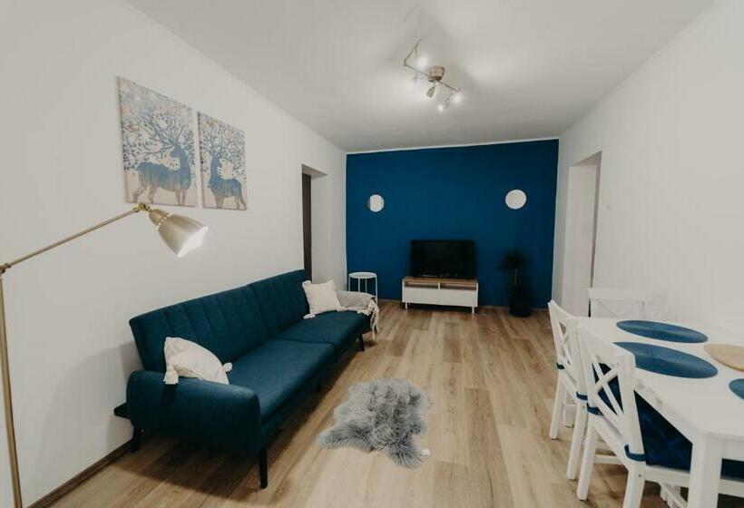 Apartamentul Albastru