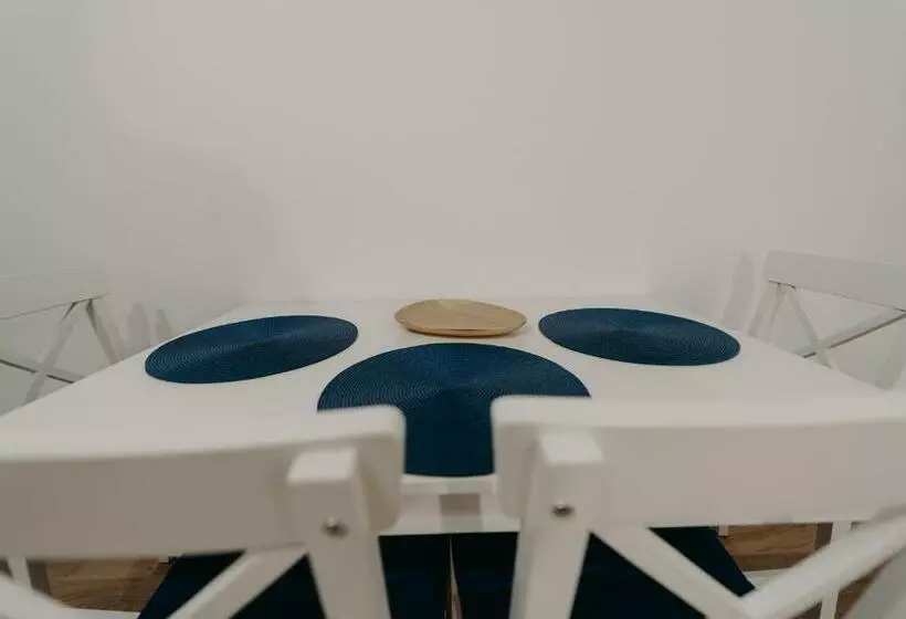 Apartamentul Albastru