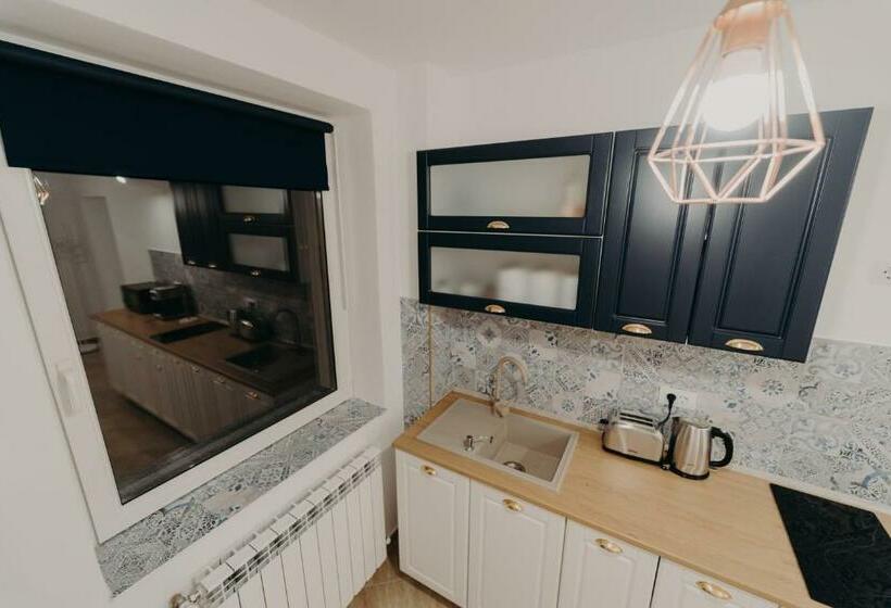 Apartamentul Albastru