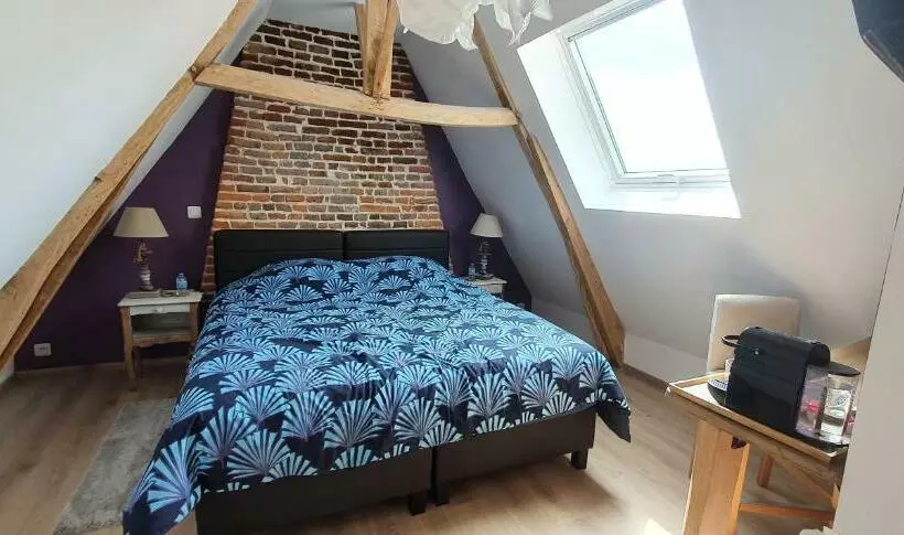 ベッドアンドブレックファースト A L Ombre Du Prunier