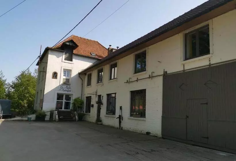 Aamiaismajoitus (B&B) Le Moulin D Audenfort