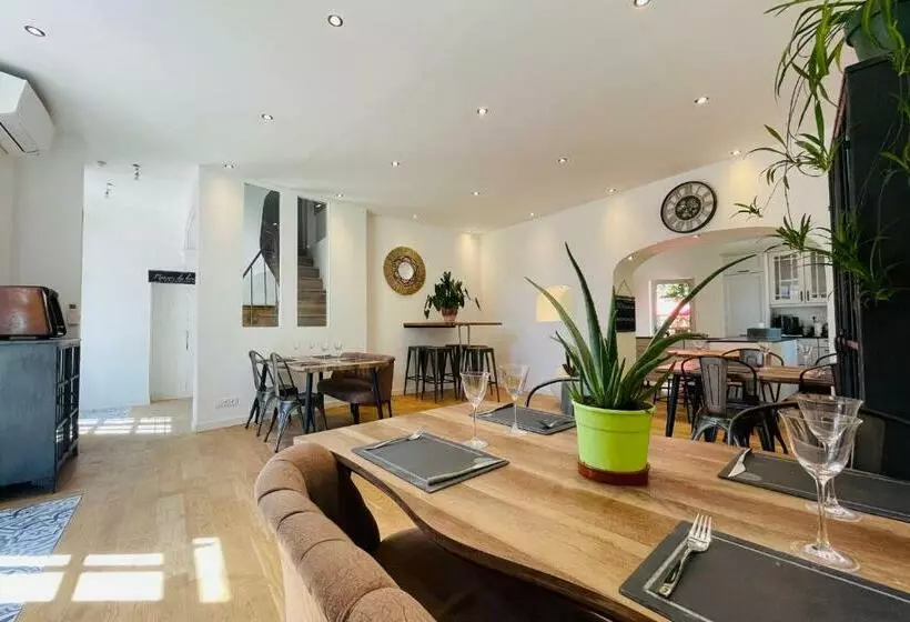 ベッドアンドブレックファースト The Ronsardienne Suite In A Charming Mansion At The Gates Of Tours