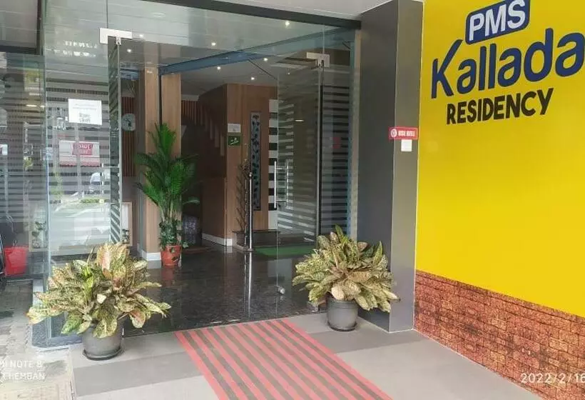 Hotelli Kallada Residency