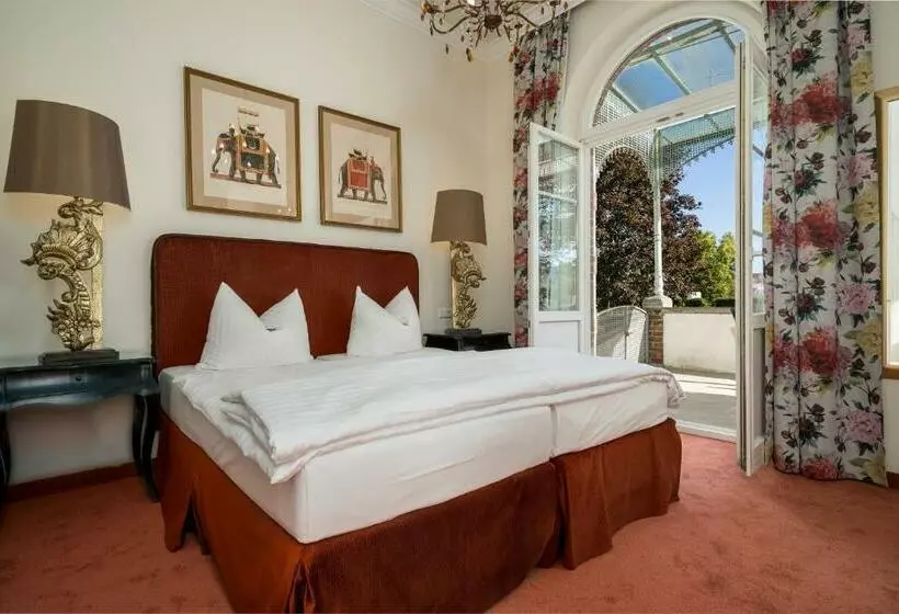 Hotelli Villa Am Stadthafen