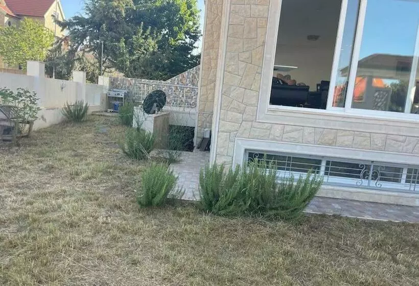 Ifrane Green Villa
