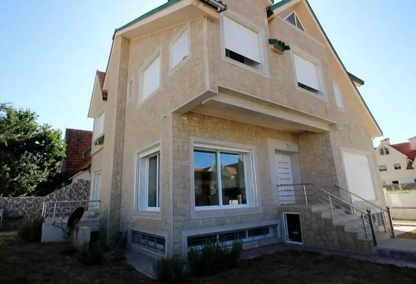 Ifrane Green Villa