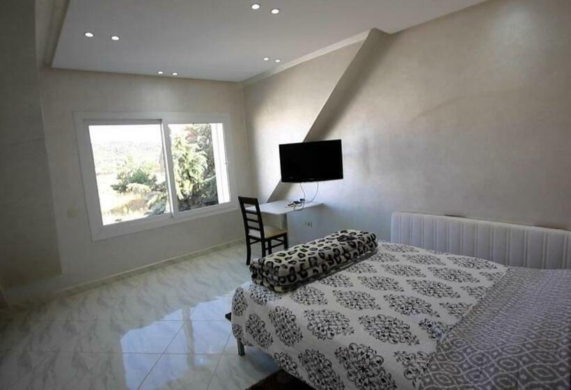 Ifrane Green Villa