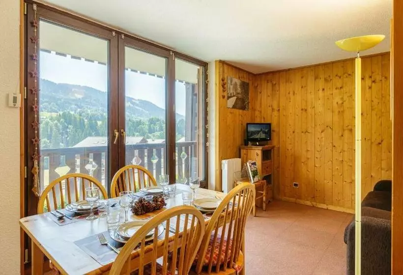 View Sur Arly E10   Happy Rentals