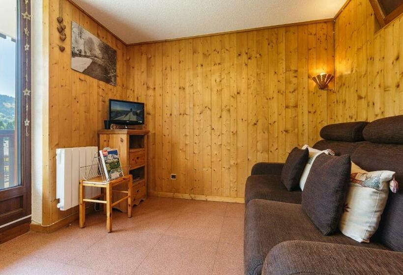 View Sur Arly E10 Happy Rentals