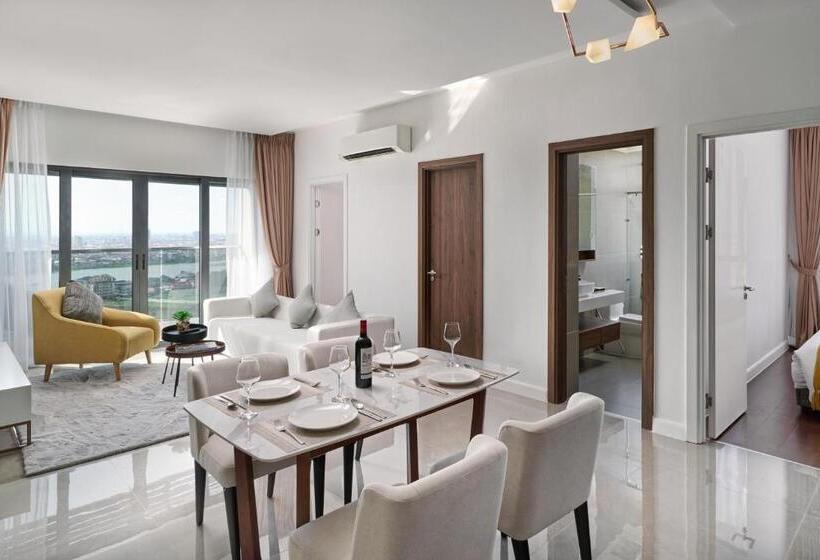 בית מלון כפרי The Peninsula Phnom Penh