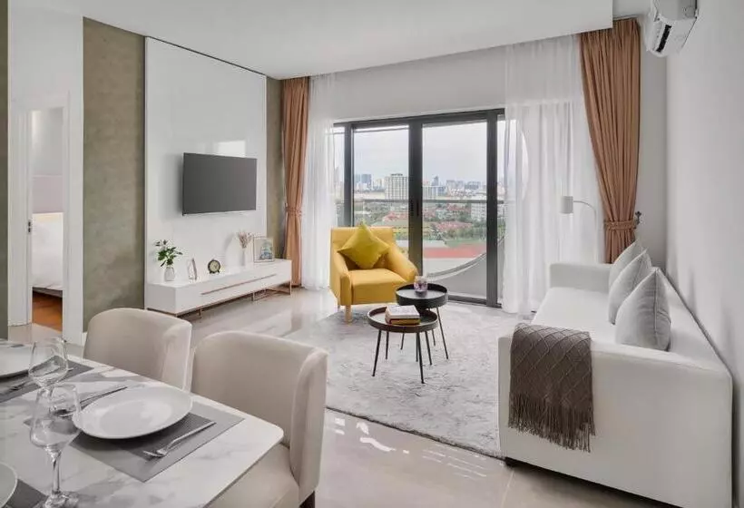 ホテル The Peninsula Phnom Penh