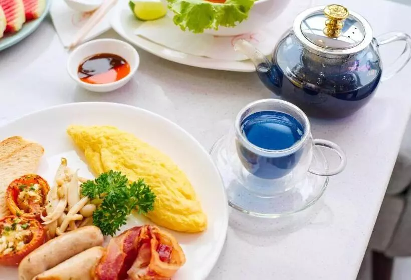 ホテル The Peninsula Phnom Penh