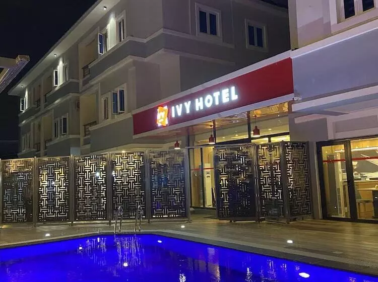 Ivy Hotel Emerald
