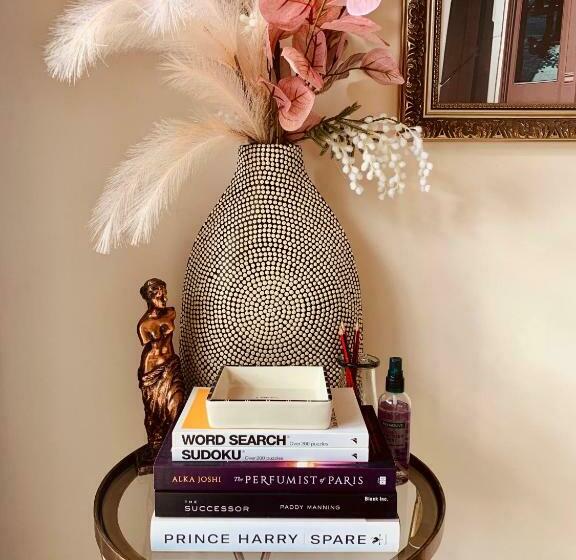 Luxury Inner City Townhouse