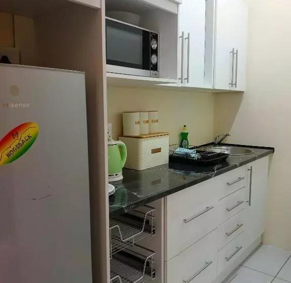 Majatalo 33 On Smuts Selborne