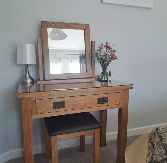 Romany Cottage B&b