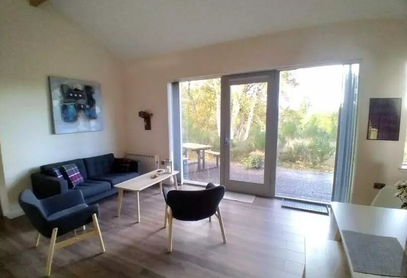 Betula Chalet – Coast & Country In The Highlands