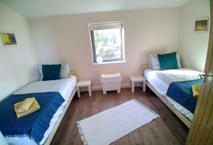 Betula Chalet – Coast & Country In The Highlands