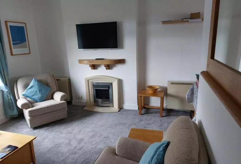 Cuddys Corner