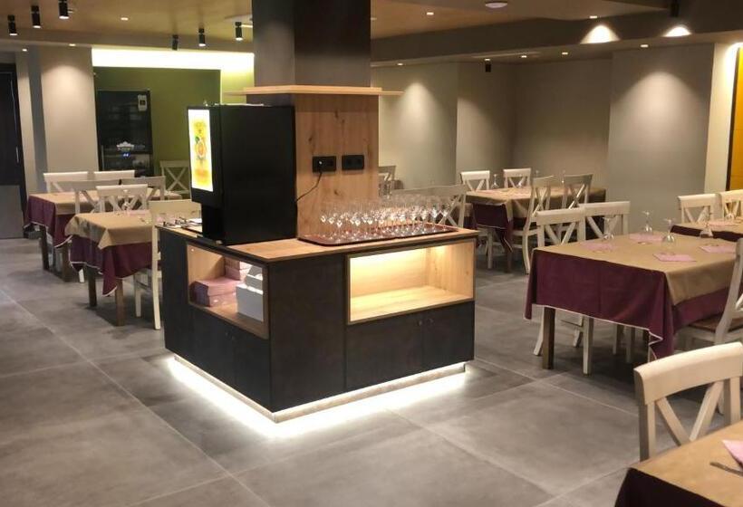 ホテル Monte Perdido