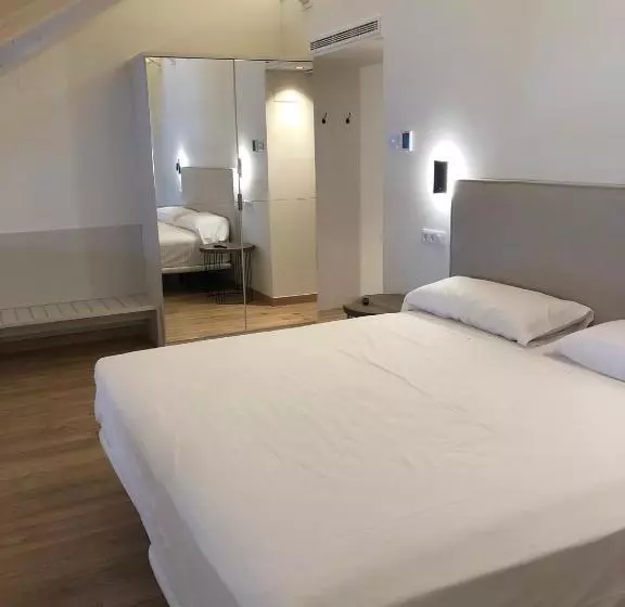 Hotelli Monte Perdido