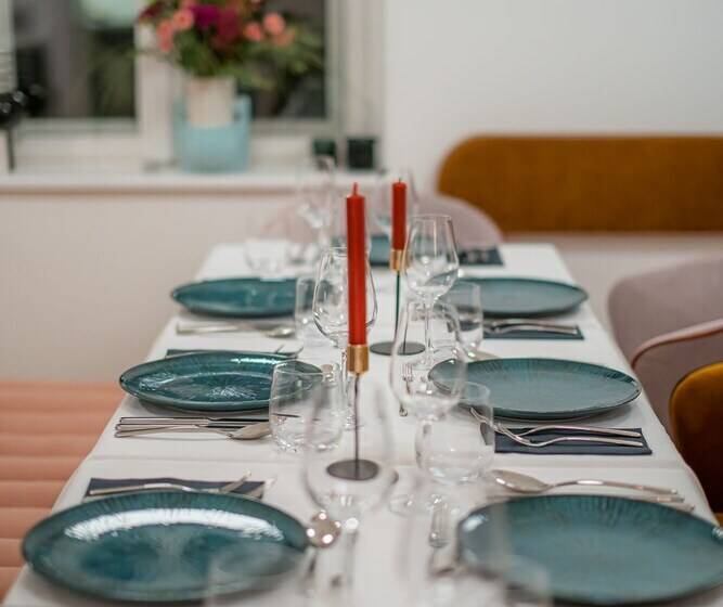 פנסיון Villa Chez Les Amis   Adults Only